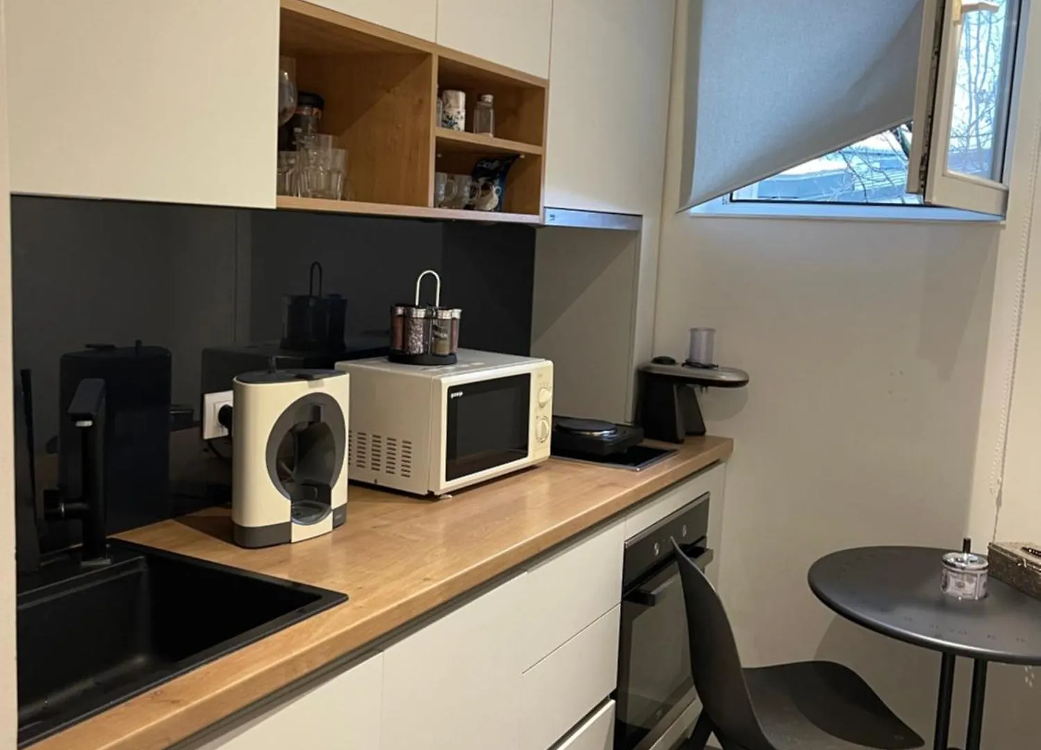 Massimo Apartment Bucureşti 0*,